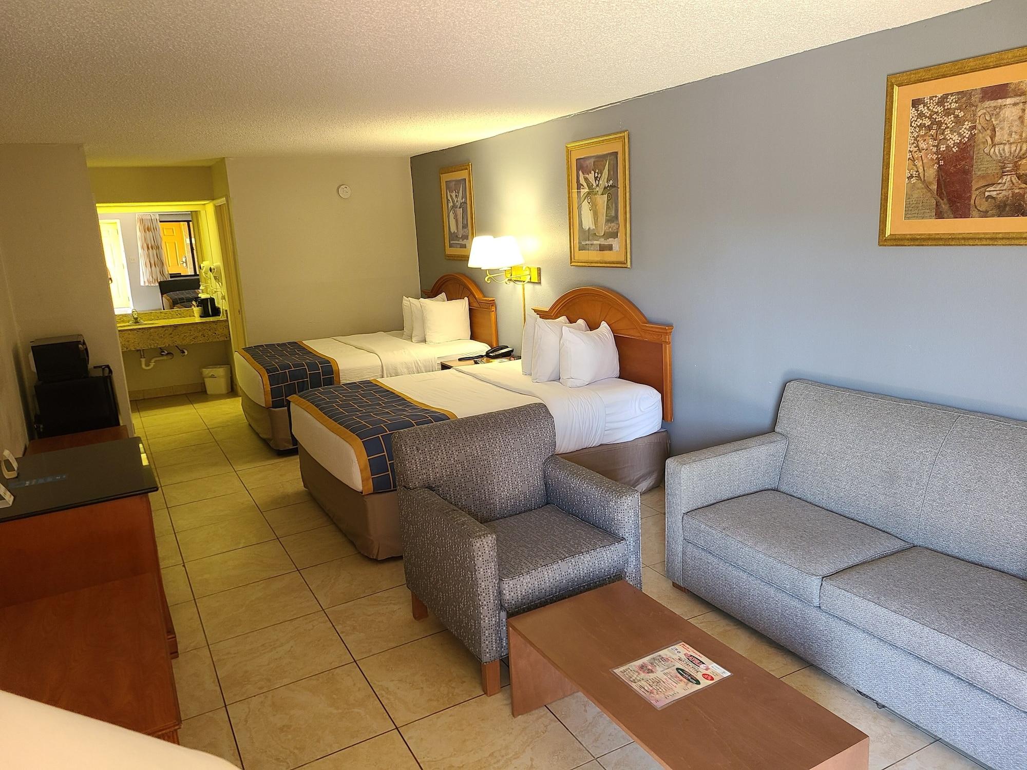 Quality Inn & Suites Orlando East - Ucf Area Alafaya Ngoại thất bức ảnh