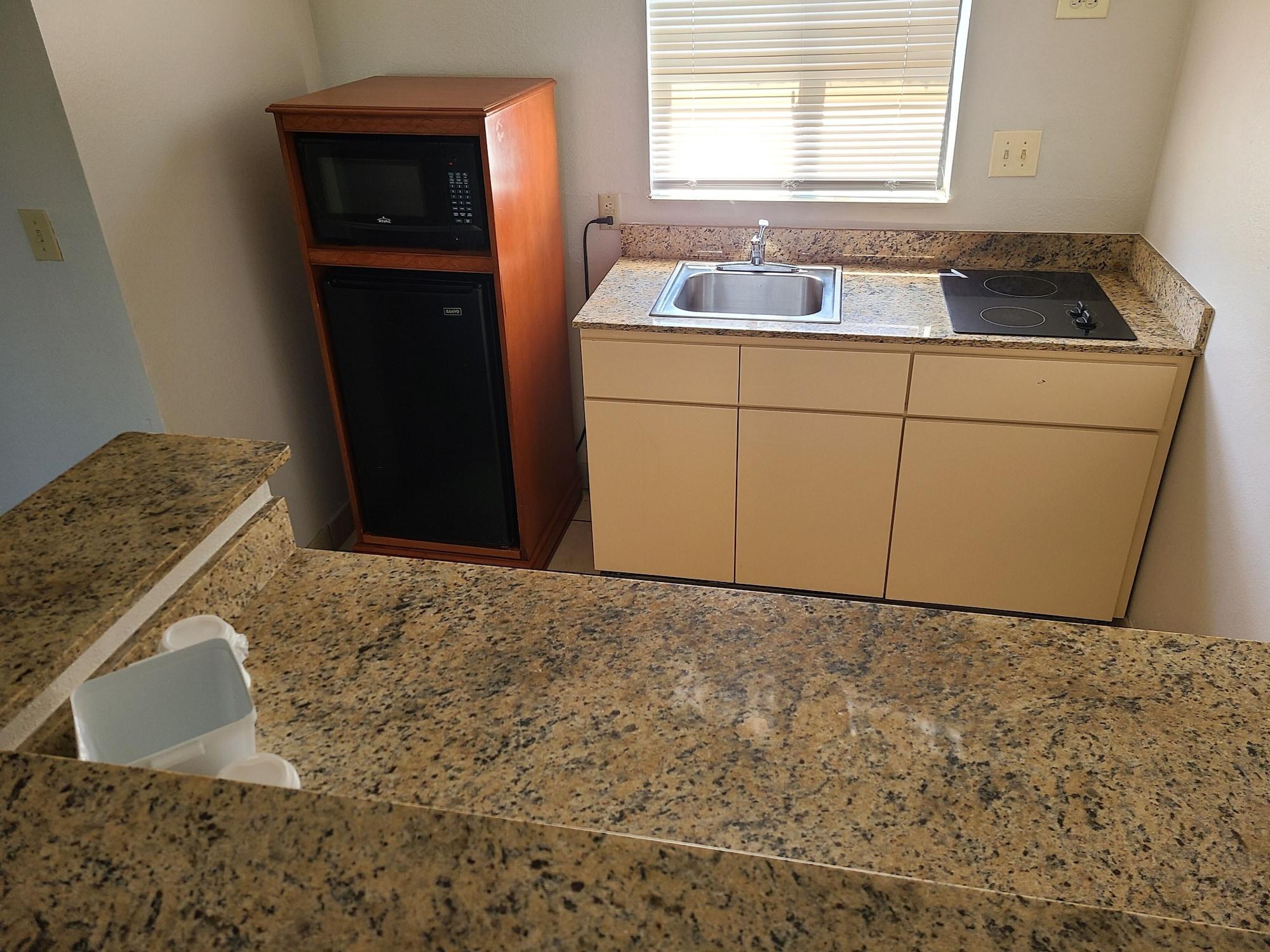 Quality Inn & Suites Orlando East - Ucf Area Alafaya Ngoại thất bức ảnh