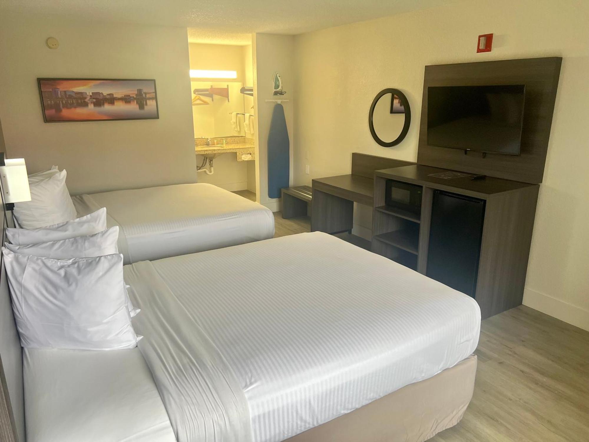 Quality Inn & Suites Orlando East - Ucf Area Alafaya Ngoại thất bức ảnh
