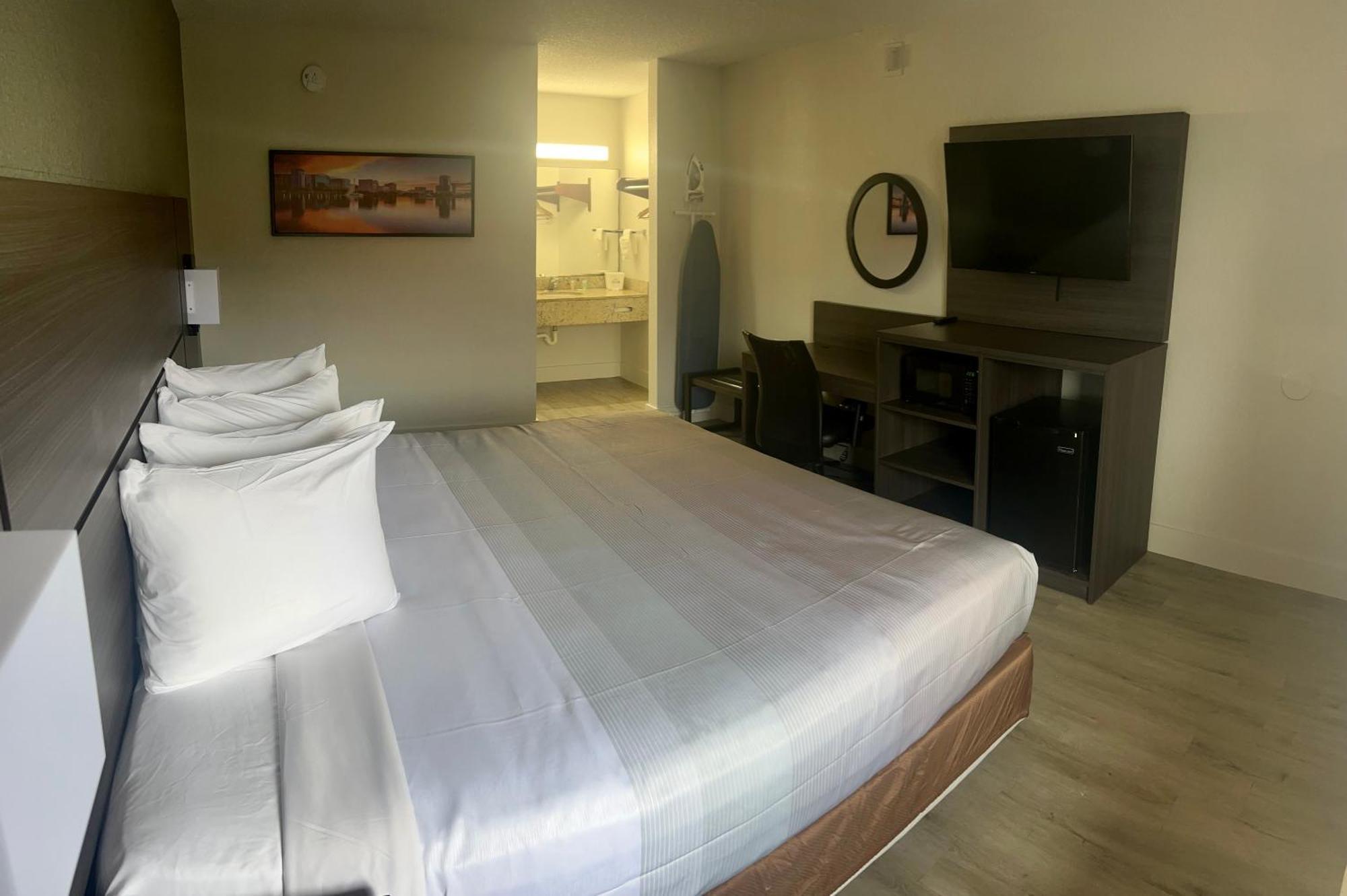 Quality Inn & Suites Orlando East - Ucf Area Alafaya Ngoại thất bức ảnh